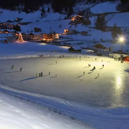 Bergflair In See-ischgl- Inklusive Silvretta Card Premium See