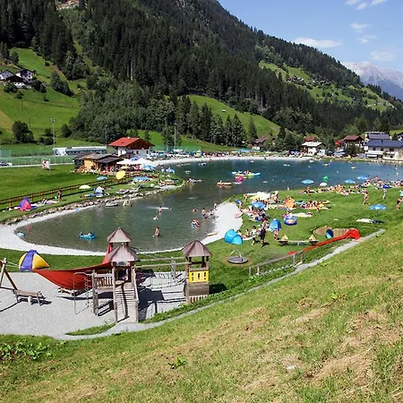 Bergflair Apartment In See-Ischgl- Inklusive Silvretta Card Premium *